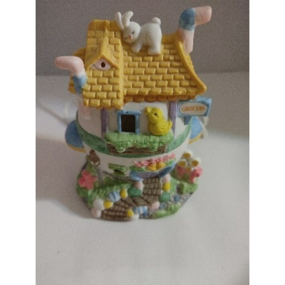 Vintage Easter Lighted House Grocery Store Ceramic Village Decoration T11